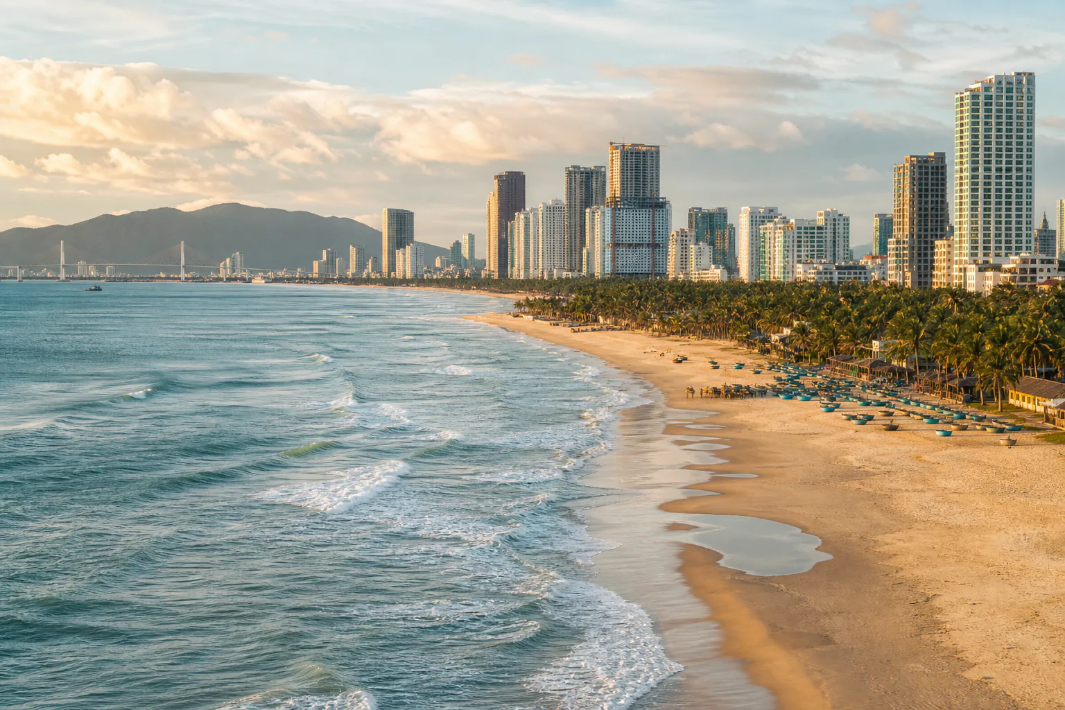 My Khe beach and the Da Nang skyline